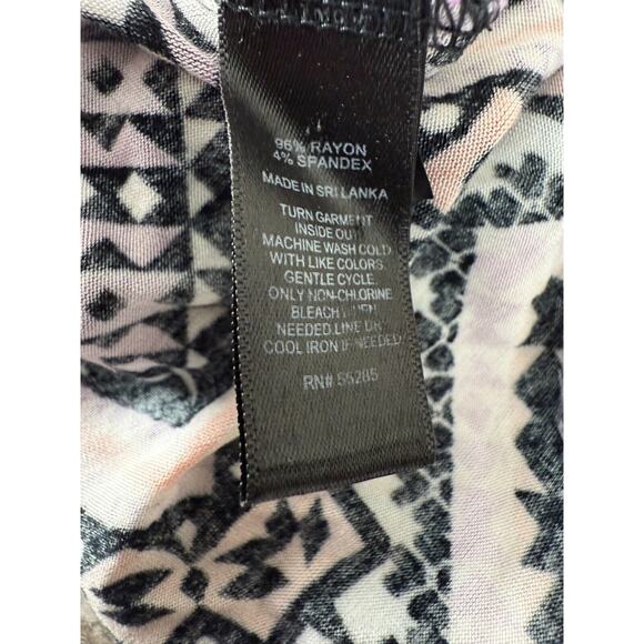 Express Size M Geometric Mini Fit Flared Dress Colorful Sleeveless Pullover - Picture 7 of 8